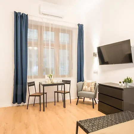 Very - Calm Budapešť